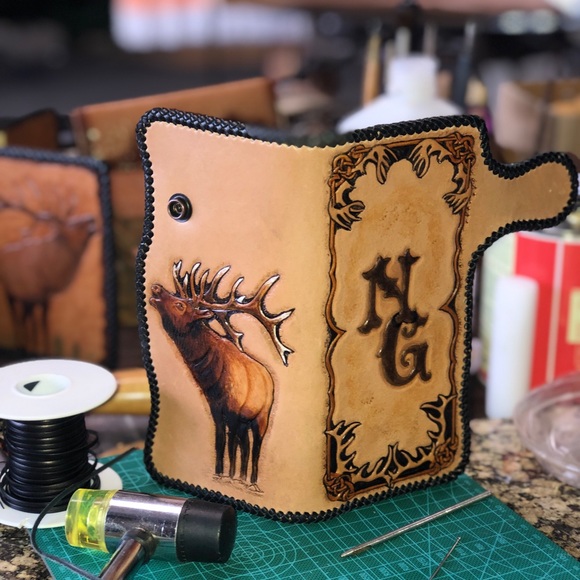 Custom made long wallet. “Bugling Bull” - Picture 5 of 6